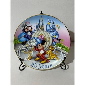 Walt Disney World 25th Anniversary 1996 Collector Plate Mickey Simba Genie 8in